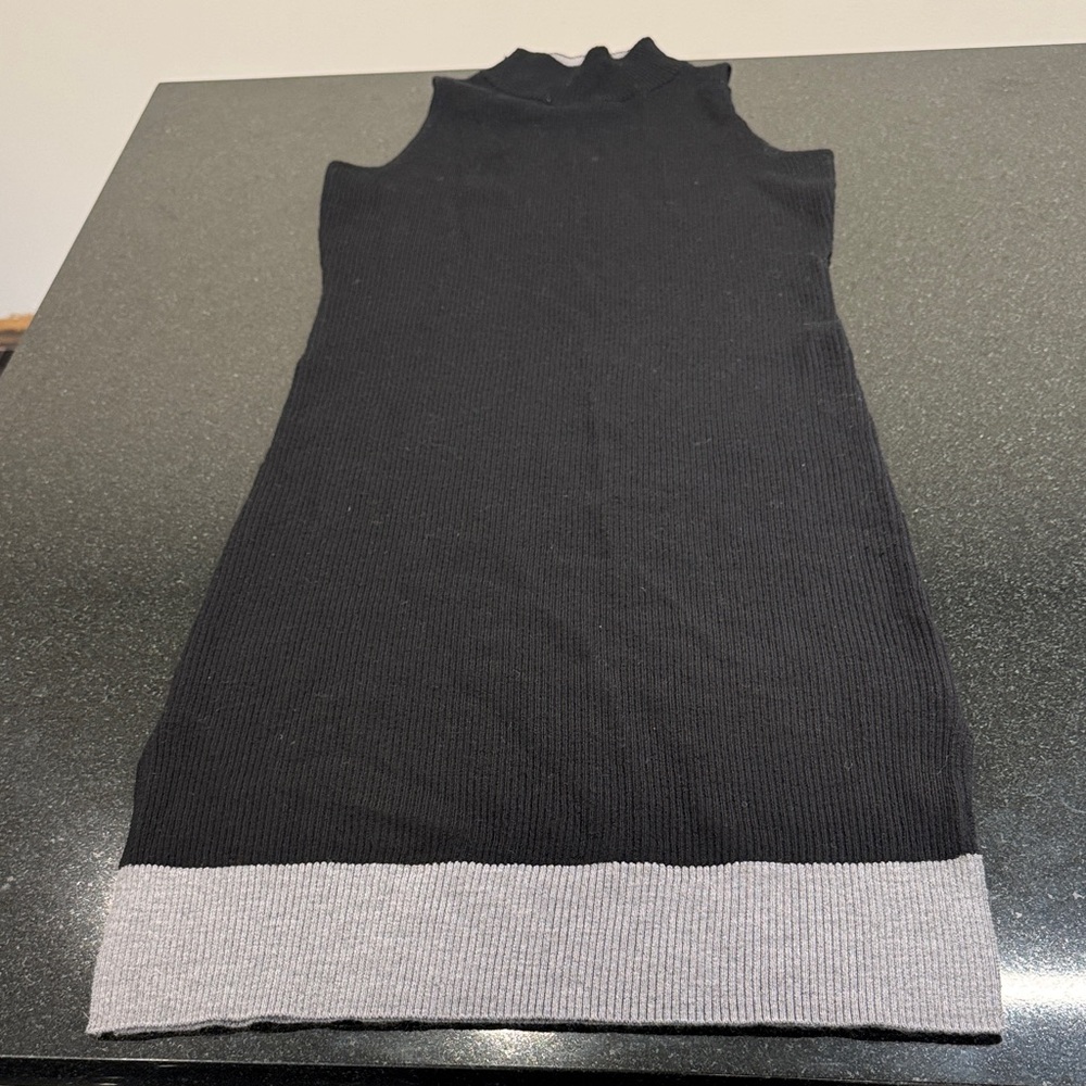 Athleta Black and Gray Wool Blend Sleeveless Knit Dress S